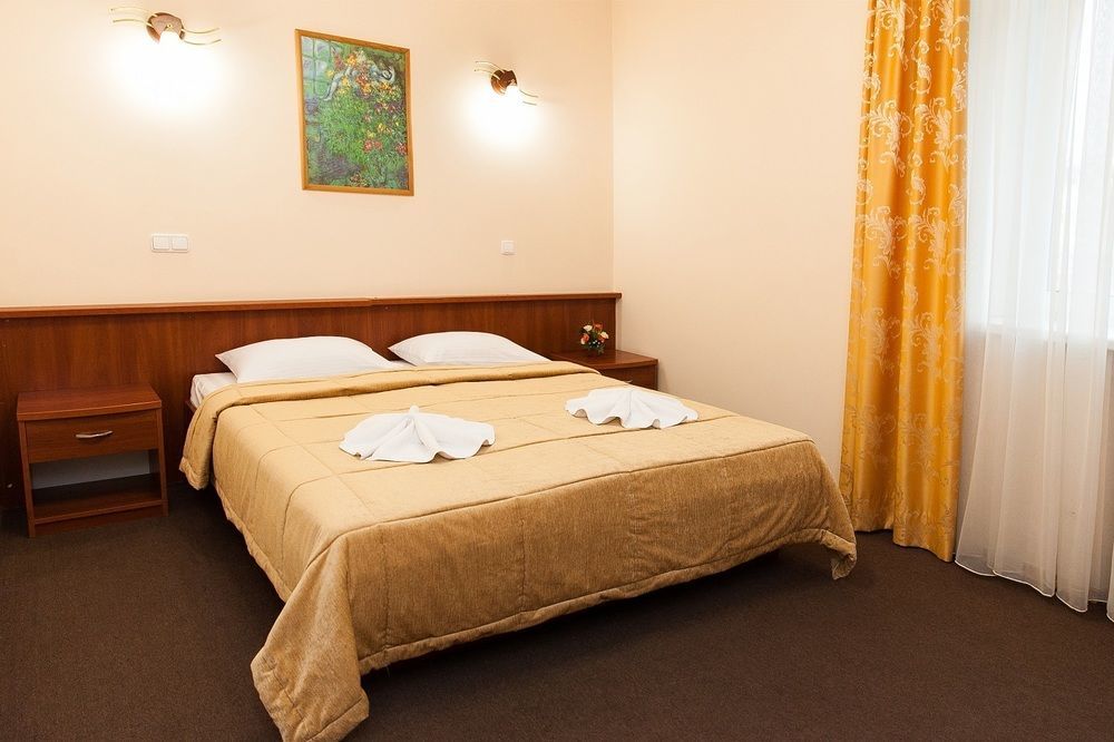 U Fontana Hotel Μινσκ Εξωτερικό φωτογραφία